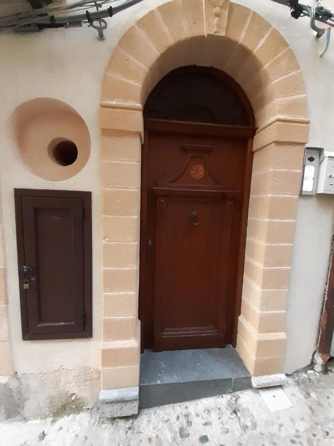 Apartamento Domus Cephaledium Cefalú Exterior foto